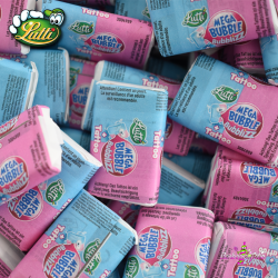 Chewing-gum mega bubble...